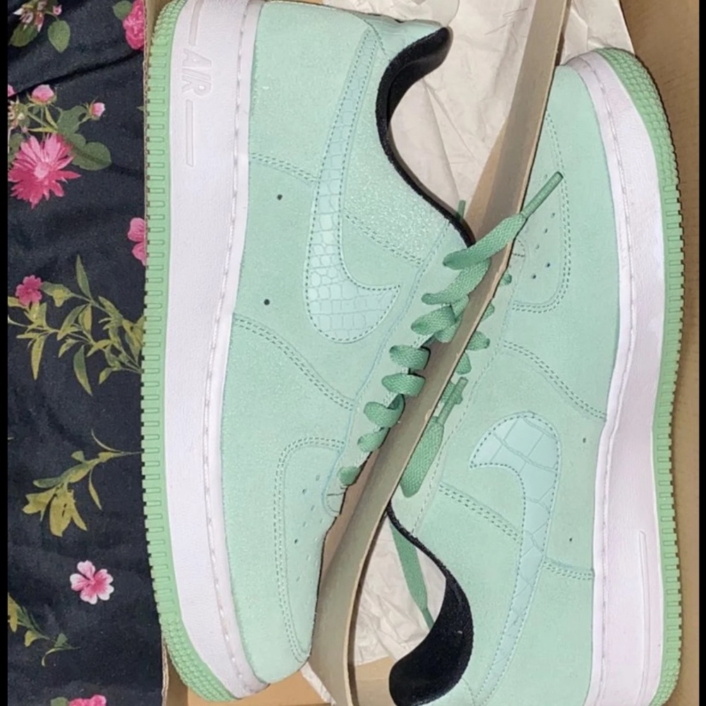 Nike Air Force Shoes